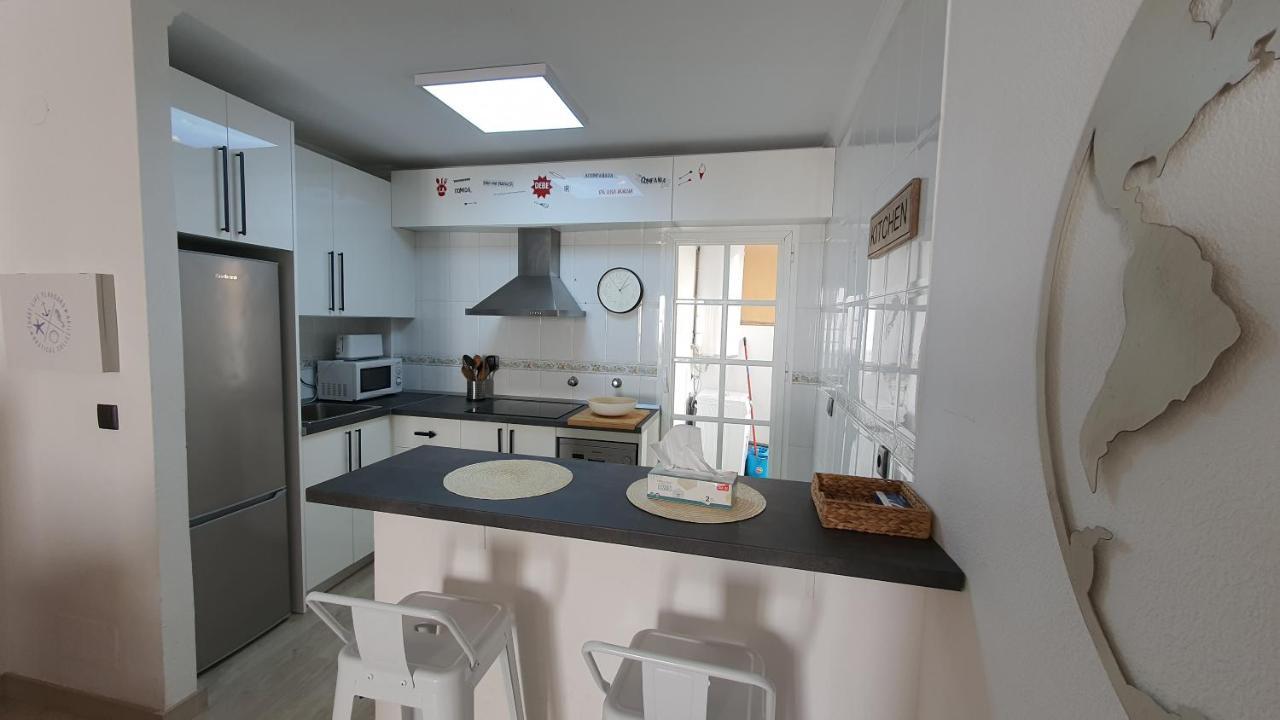 Paseo Maritimo Torre Del Mar Apartment Exterior photo